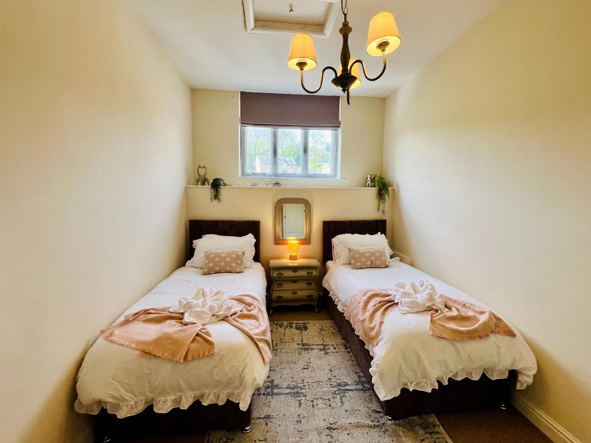 מטלוק Top Floor Double En-Suite Br Apartment Central Matlock מראה חיצוני תמונה
